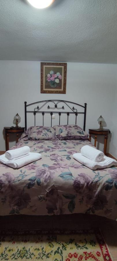 Casa De Los Abuelos Ortigosa del Monte المظهر الخارجي الصورة